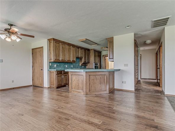 12875 W Waterloo Rd, Edmond, OK 73025